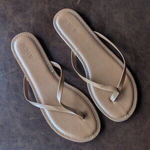 NWOT Easy Summer Flip-Flops / J. Crew Factory / Cedar Wood / Size 10